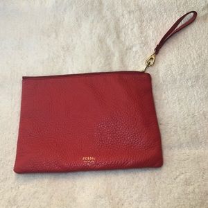 Fossil Clutch Wrislet